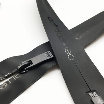 RUBBER ZIPCHERS WITH PRINT