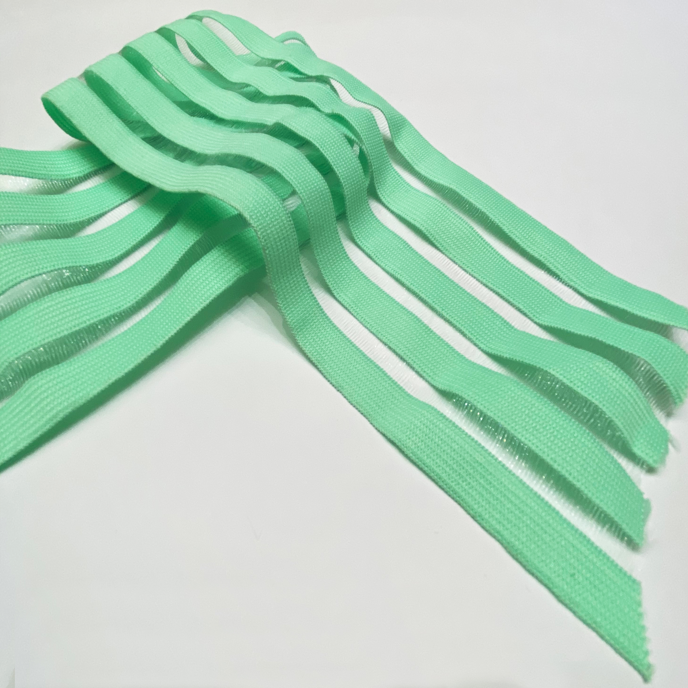 mint-zeleni-lastis.jpg